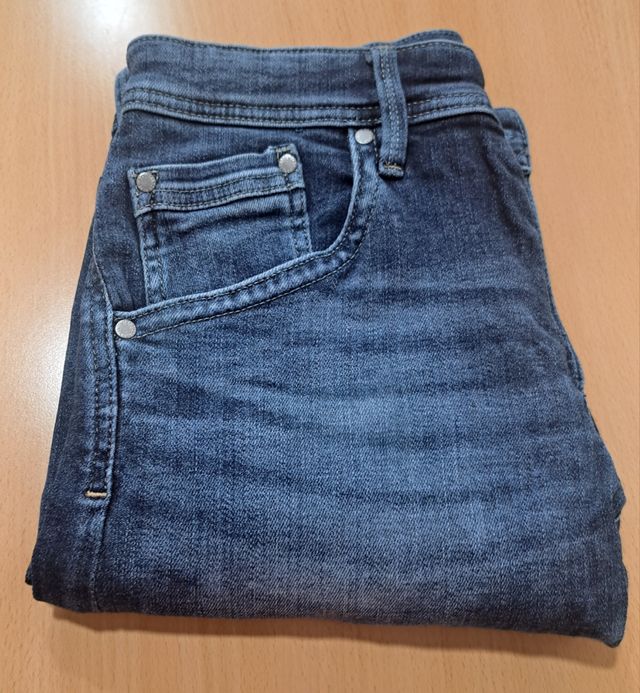 Pantalones vaqueros slim denim