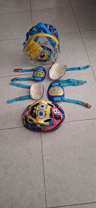 Casco Bob Esponja + protecciones niño/niña