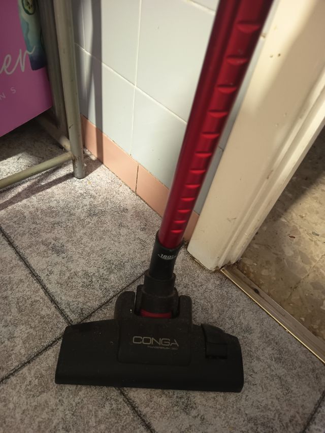 Aspirador Cecotec Conga - usado