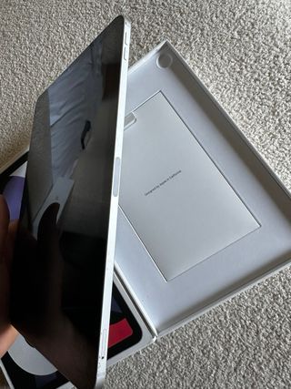 iPad Air 4 + celular  64G￼