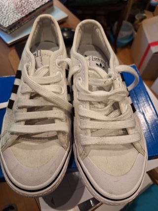 Zapatillas Adidas Niza - Blancas - 36.5