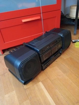 Radio Cassette Sanyo Doble