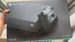 Xbox One X 1TB - Negra