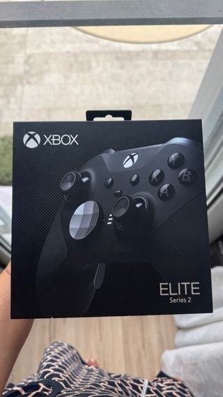 Xbox One X 1TB - Negra