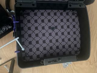 Mochila y Muñeca Na! Na! Na!