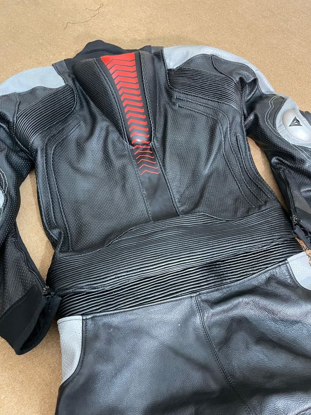 Dainese Laguna Seca 5 two Piece Suit