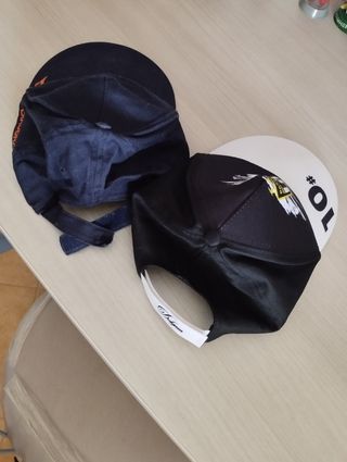 2 Berretti Bambino + sciarpa Diadora - Calcio