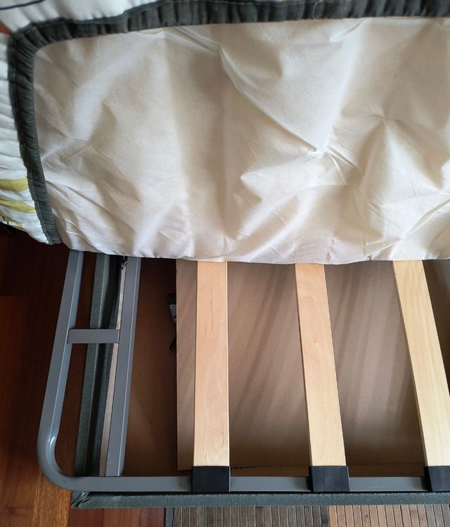 Sofá cama clic-clac floral