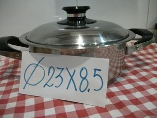 LEER TODO el anuncio, Vendo 2 Ollas marca AMC