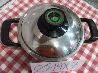 LEER TODO el anuncio, Vendo 2 Ollas marca AMC