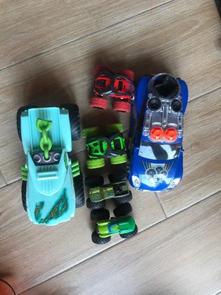 Pack 6 coches monster trucks
