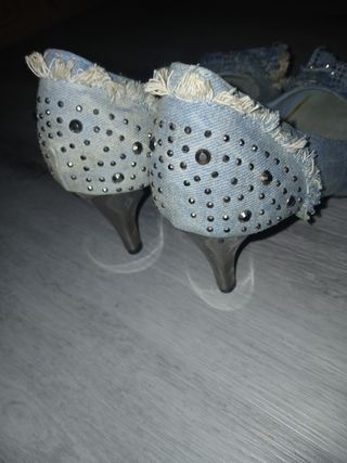 Zapatos tacón denim