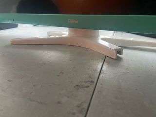 Monitor qlive 22" Verde & Blanco