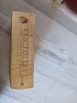 Los Pilares de la Tierra - Ken Follett