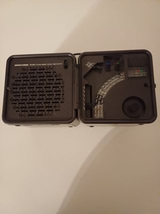 Radio portatile Brionvega cubo vintage