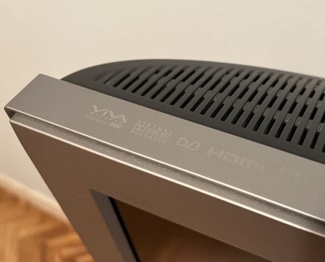 TV Sony Bravia 26 pulgadas (KDL-26U2000)