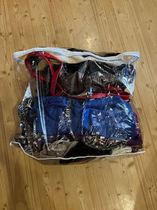 Bolsos y mochilas varios estilos