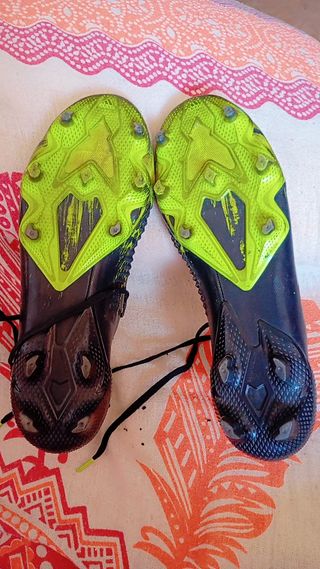 Adidas - Zapatillas fútbol tacos