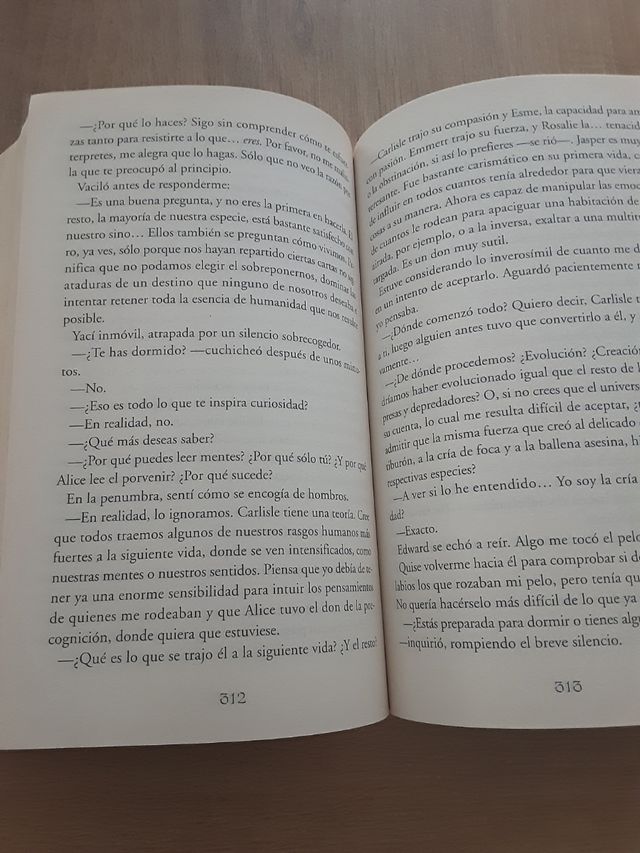 Crepúsculo (Bolsillo) (Spanish Edition)