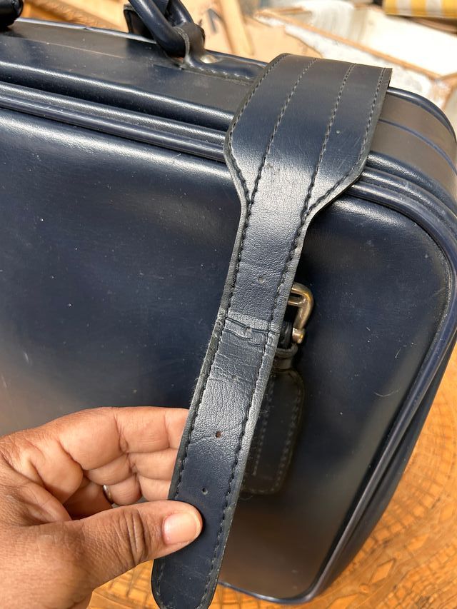 Maleta Azul Vintage Años 50/60