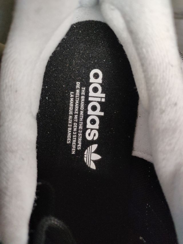 Adidas Treziod negras - zapatillas