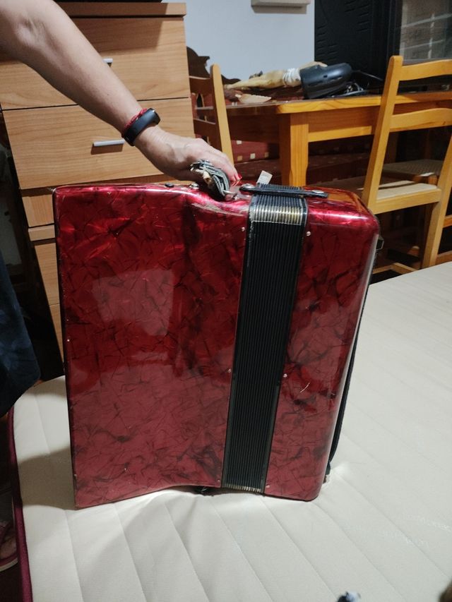 Acordeón Delicia Rojo