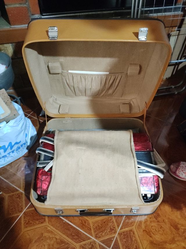 Acordeón Delicia Rojo