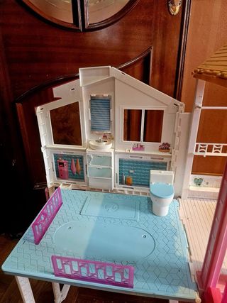Casa de muñecas Barbie plegable