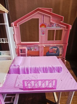 Casa de muñecas Barbie plegable