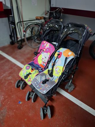 Carrito gemelar Maclaren