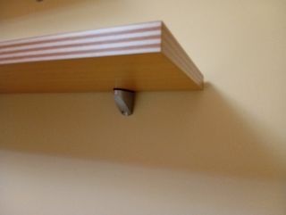 Estanterías de madera - 3 unidades x 15€