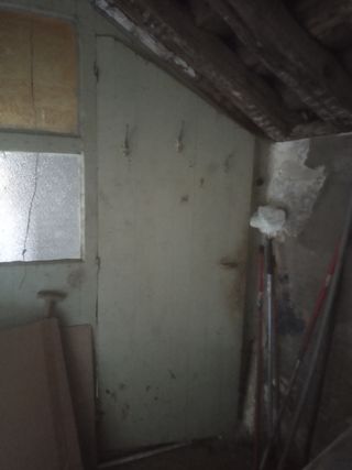 Puerta antigua atrezo decoración