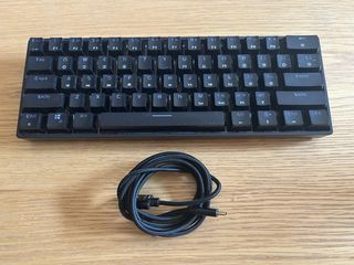 Teclado mecánico GK61 - Negro