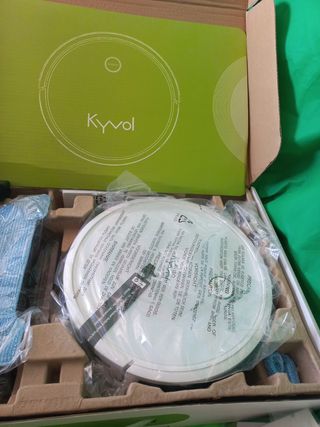 Aspiradora robot KYVOL E31 WiFi Barre y Friega. 
