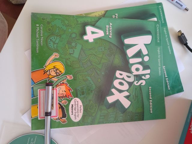 Kid's Box Level 4 Pupil's Book English for Span...