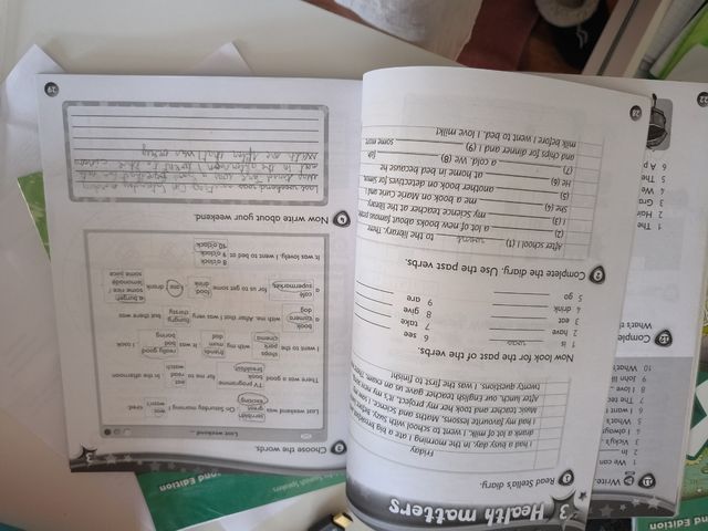 Kid's Box Level 4 Pupil's Book English for Span...