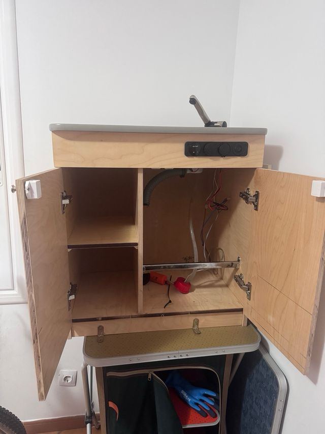 Mueble camper con fregadero