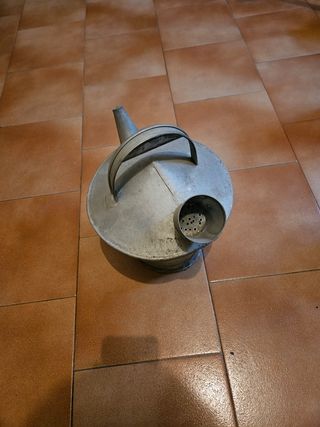 Botijo latón antiguo , pieza única