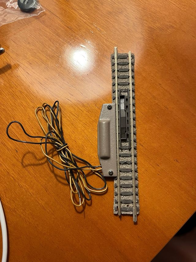 Binario sganciavagoni Fleischmann Scala N