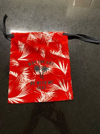 Bañador rojo y blanco IKKS para niño. Talla 14años