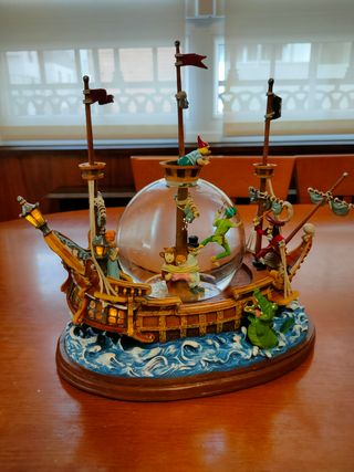 Peter Pan Bola Nieve Disney
Snow globe 