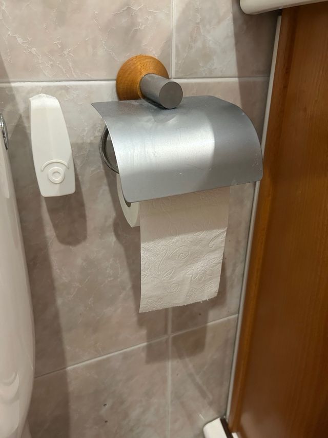 Accesorios de baño - Madera y metal