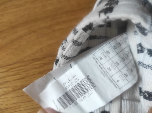 Shorts Promod rayas blancas y negras