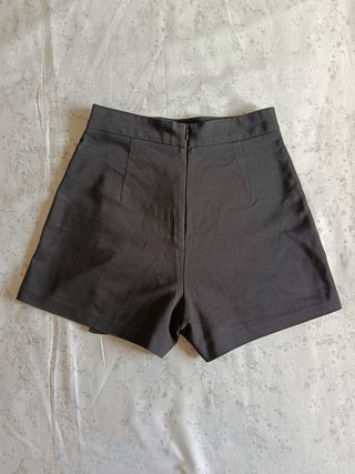 Falda pantalón negra