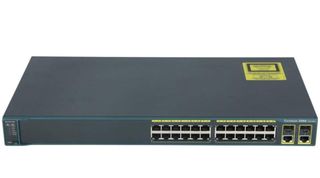 Switch Cisco WS-C2960-24TC-L