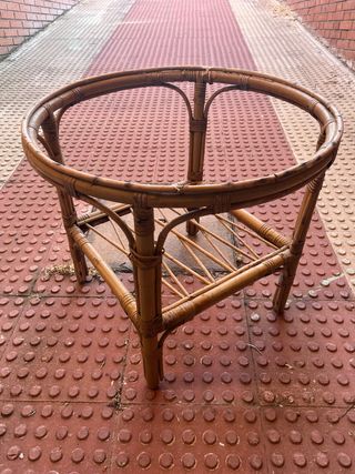 Mesa mimbre vintage redonda