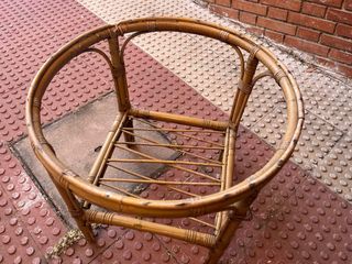 Mesa mimbre vintage redonda