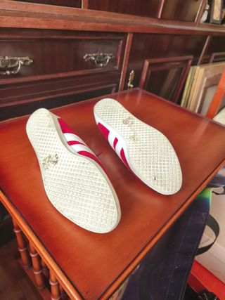 Zapatillas rojas verano mujer