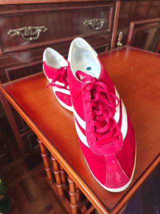 Zapatillas rojas verano mujer