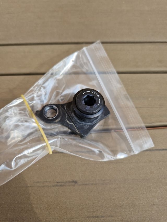 Patilla SRAM UDH usada